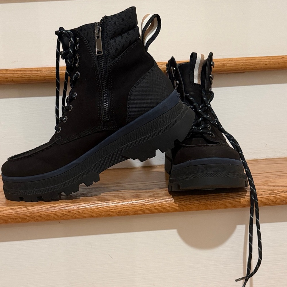 Boss Black Combat Boots with Side Zipper
